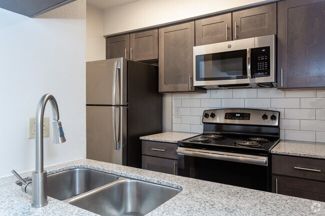 1HAB, 1BA - 465 ft² - Maya at White Rock