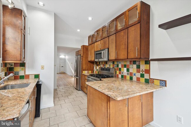 Foto del edificio - 930 N Lawrence St