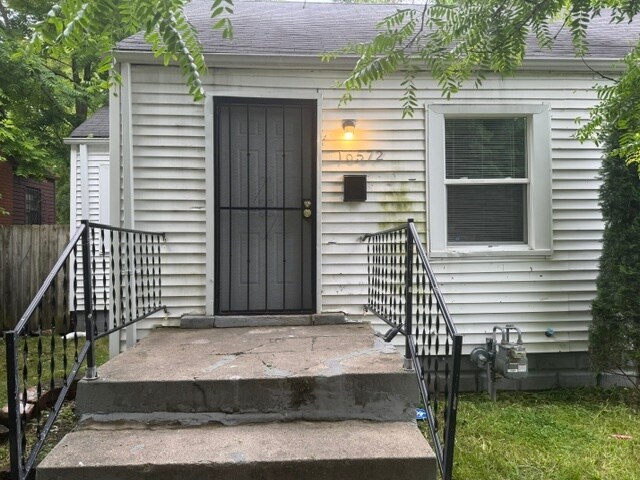 Foto del edificio - 16572 Beaverland St