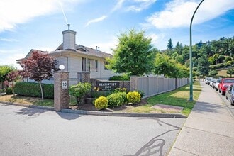Building Photo - 2023-2023 Winfield Dr