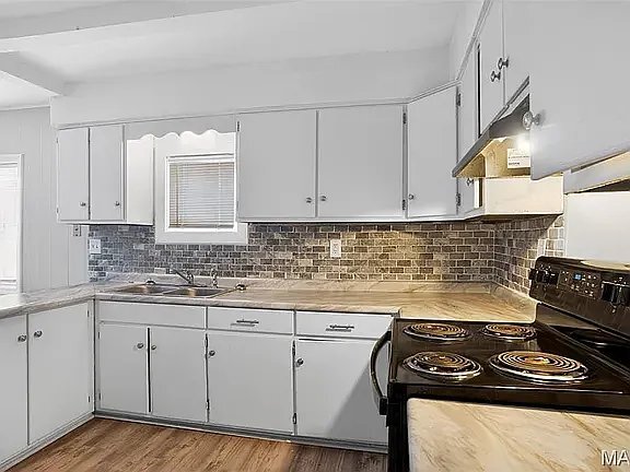 Foto del edificio - 6625 Thurston Ave