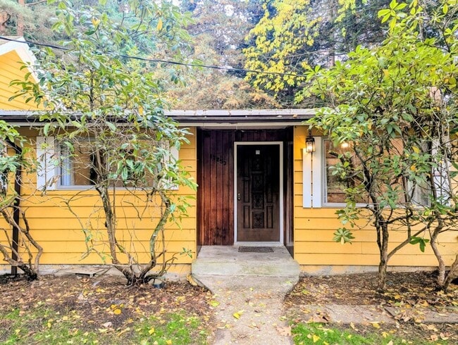 Photo - 3Bd/1.75Ba Lake Forest Park House