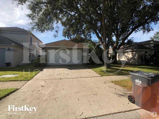 Building Photo - 2202 Cattleman Dr