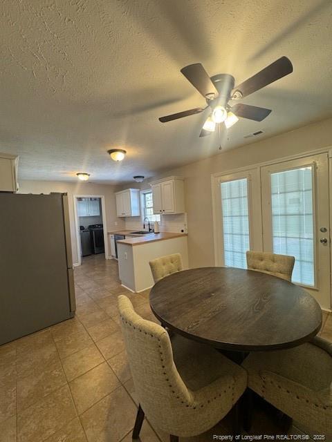 Building Photo - 209 Dolphin Dr