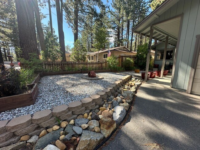 Foto del edificio - Well Kept Home in Quiet Neighborhood with ...
