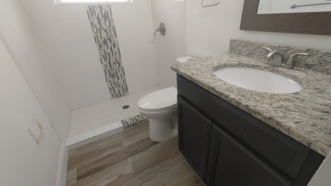 Photo - 4800 Tangerine Ave House