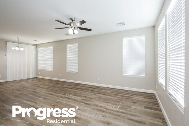 Building Photo - 2416 Wooly Rose Ave