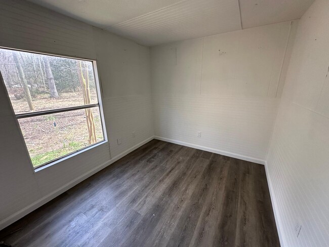 Foto del edificio - 3475 Pleasant Oaks Cir