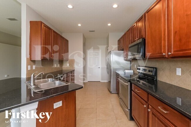 Foto del edificio - 5710 Butterfield St