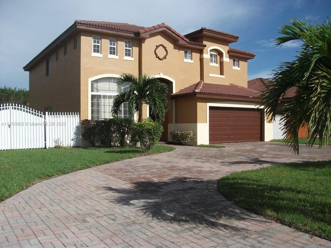 Foto principal - 22821 SW 88th Pl