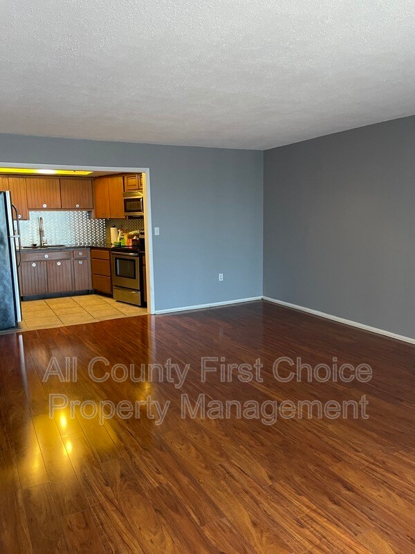 Foto del edificio - 7430 Sunshine Skyway Ln