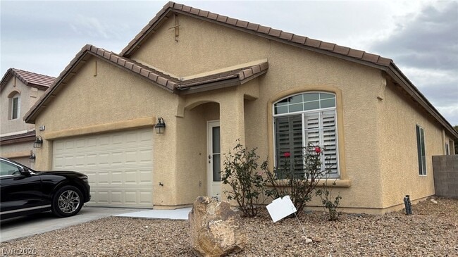 Foto del edificio - 2215 Heavenly Lights Ave