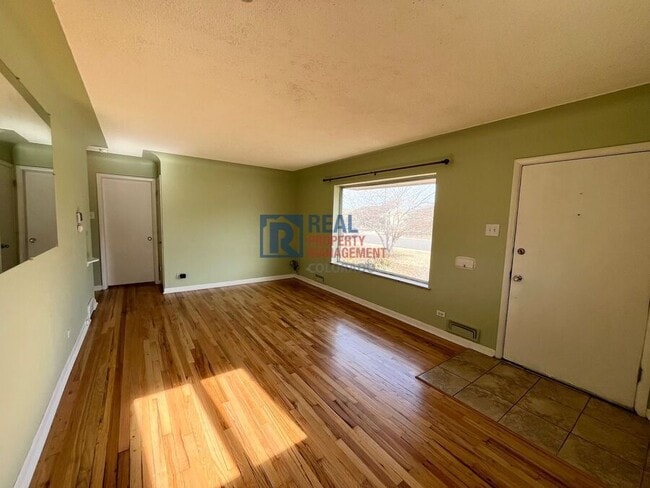 Foto del edificio - 3365 Olive St