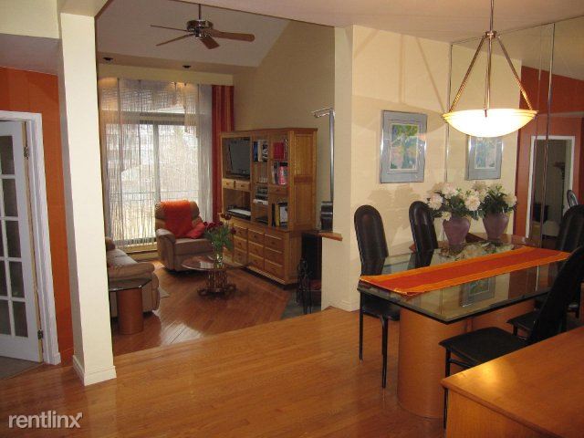 Foto del edificio - 305 Broadway