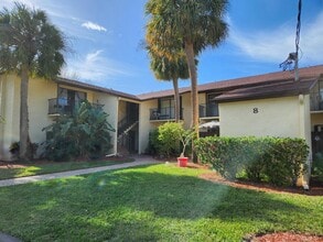 Building Photo - 2050 Oleander Blvd