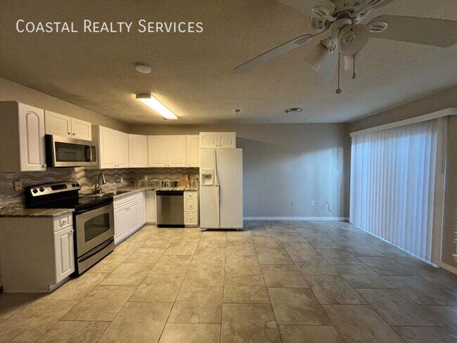 Building Photo - 606 Virginia Oak Ct