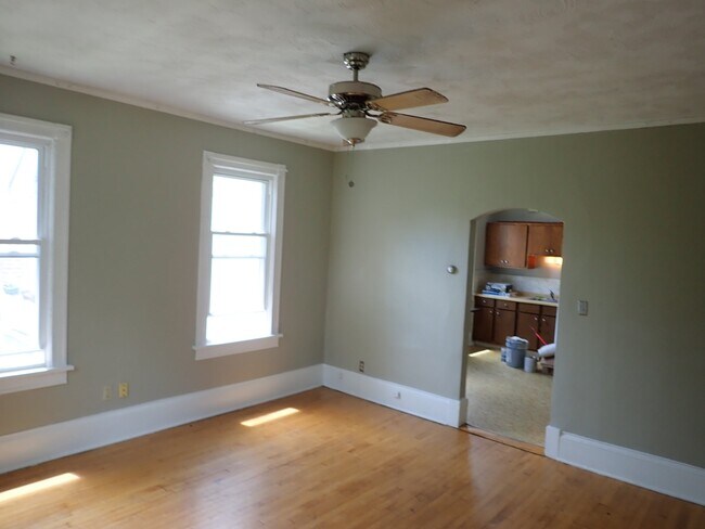 Building Photo - 2816 N Fratney St