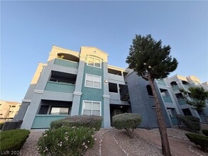 Building Photo - 6955 N Durango Dr