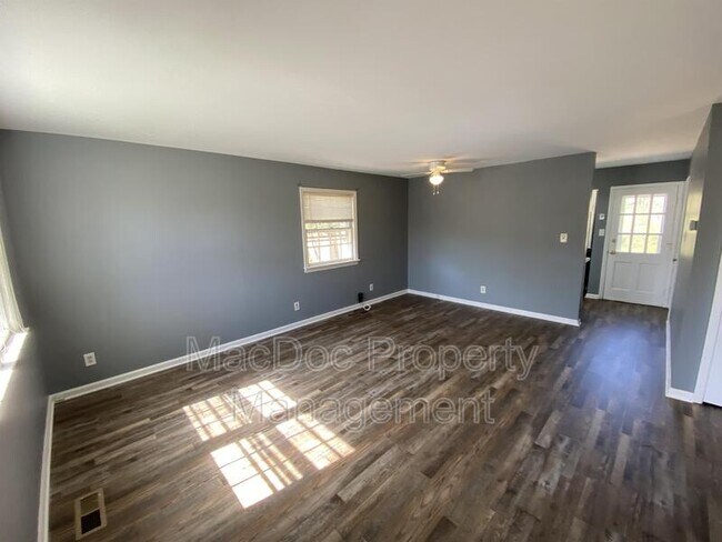 Foto del edificio - 155 Longstreet Ave