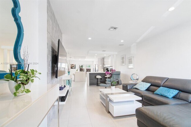 Foto del edificio - 5050 NW 116th Ct