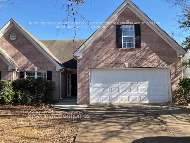 Building Photo - 975 James Ridge Dr