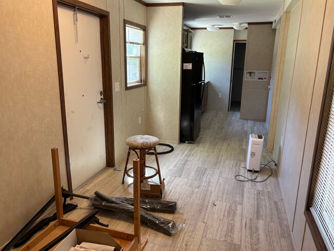 Building Photo - 10108 Codys Ln