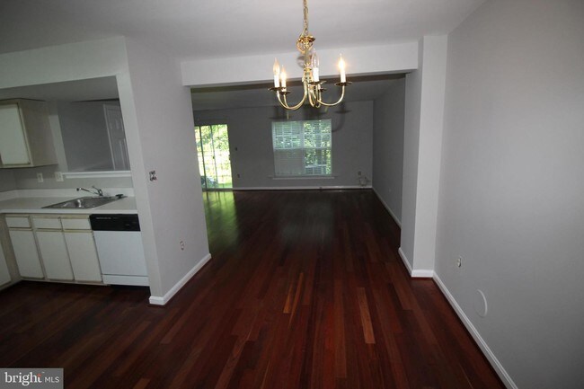 Foto del edificio - 13676 Palmetto Cir