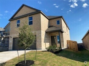 Building Photo - 670 Pepperbark Loop