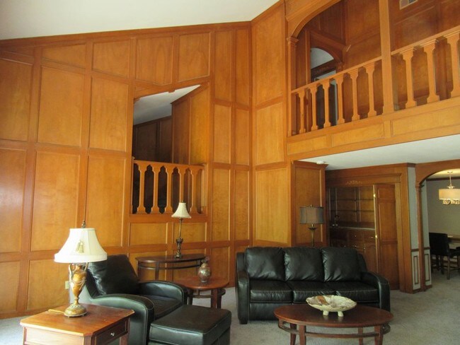 Foto del edificio - AMAZING FREE STANDING CONDO IN JENKS SCHOOLS
