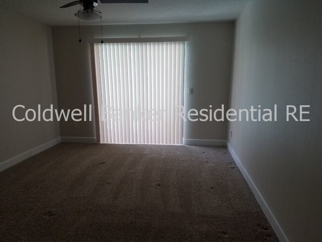 Building Photo - 8019 N Madeira Ct