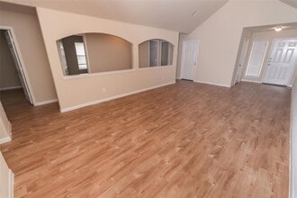 Building Photo - 2443 Gibbs Bend Ct