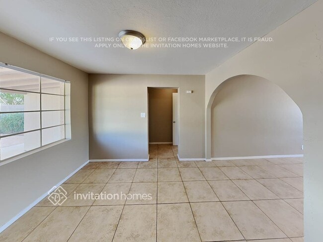 Foto del edificio - 1215 E Winter Dr