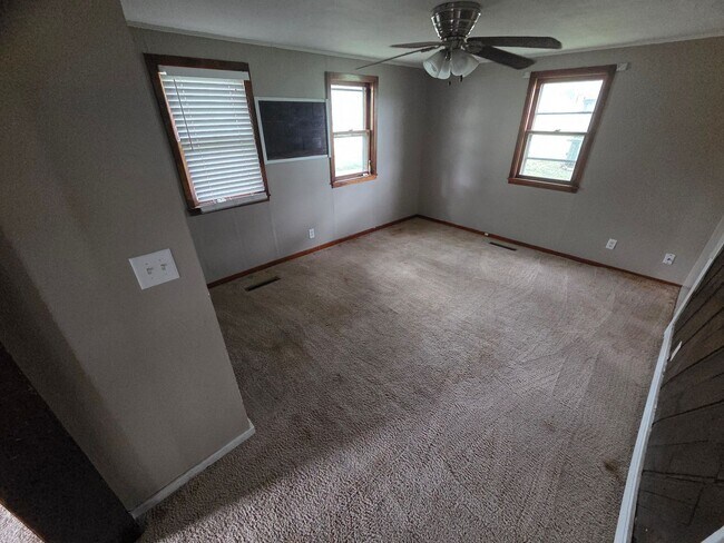 Building Photo - Auburn 3 bedroom house! $775