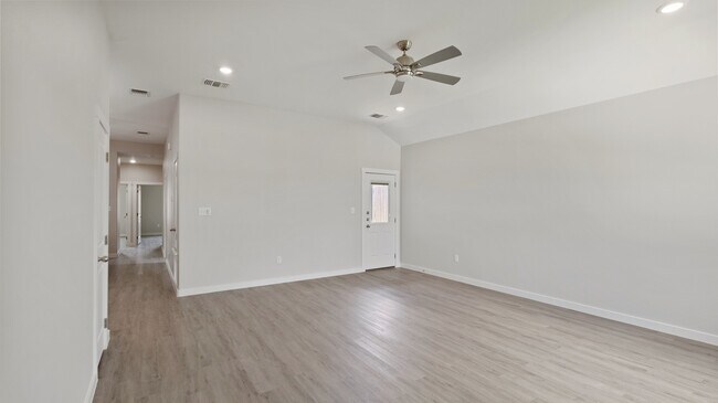 Puerta trasera - 1303 Antelope Trl