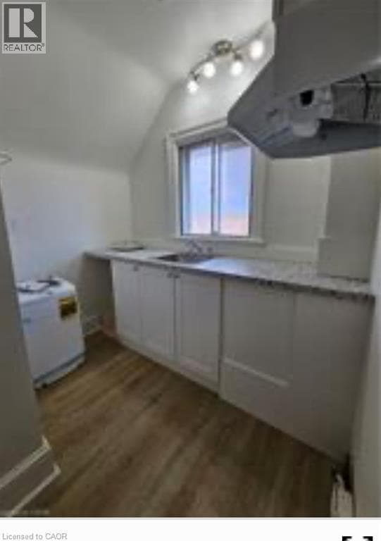 Photo du bâtiment - 46 East Ave