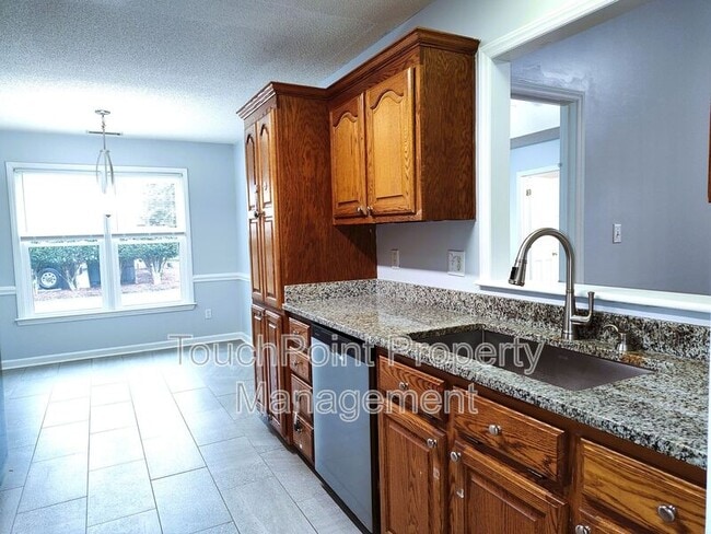 Foto del edificio - 1901 Timber Ln Dr