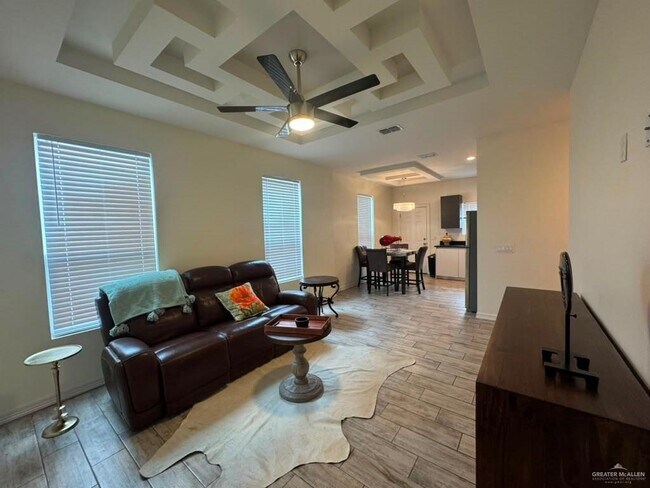 Building Photo - 3609 Valeria St