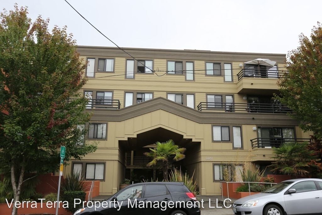 Primary Photo - 3411 Wallingford Ave N