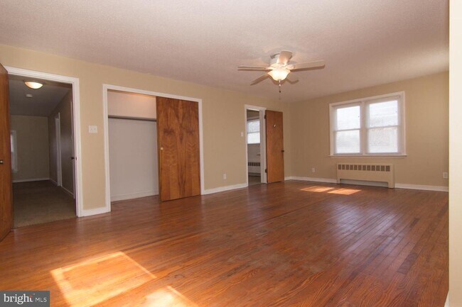Foto del edificio - 431 S West End Blvd