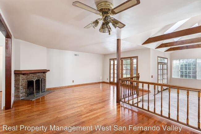 Foto del edificio - 3 br, 2.5 bath House - 16462 Gledhill St