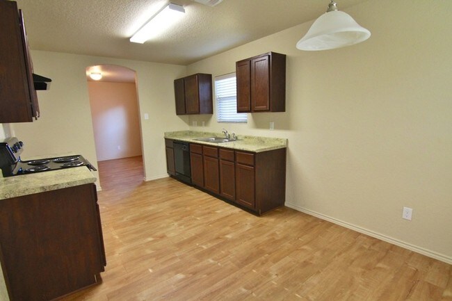 Building Photo - 8931 Ashley Wilkes