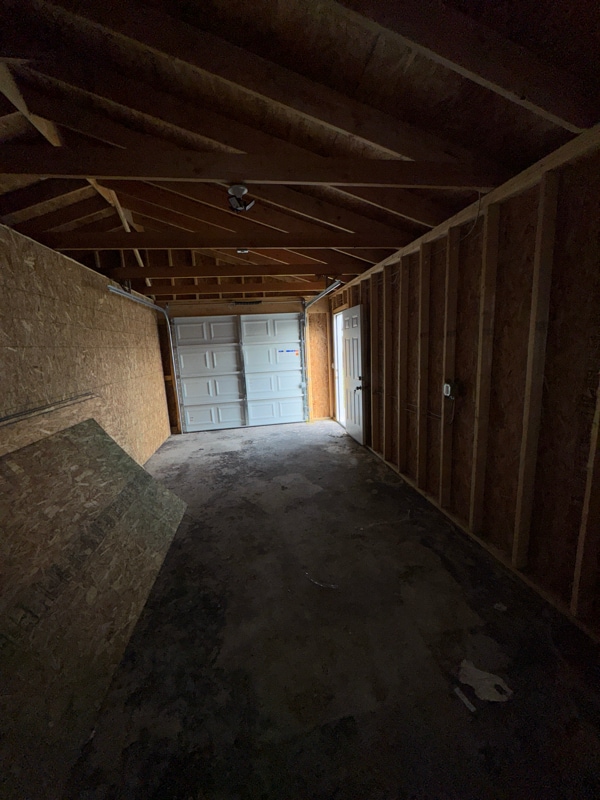 Foto del edificio - 3408 E Manhattan Blvd