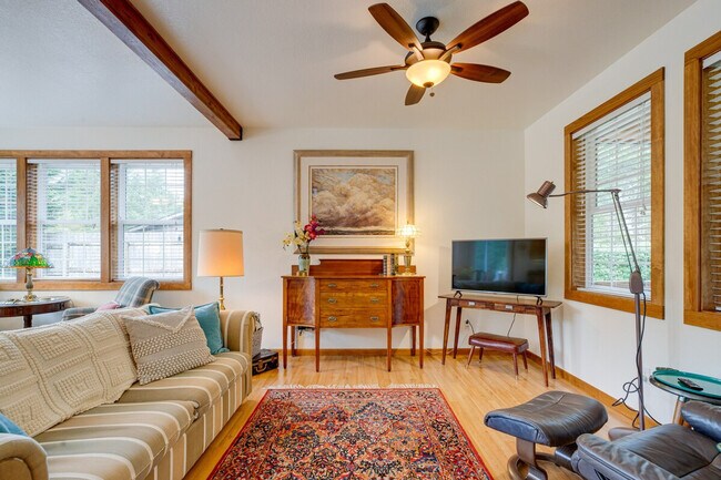 Foto del edificio - 33431 Douglas Dr