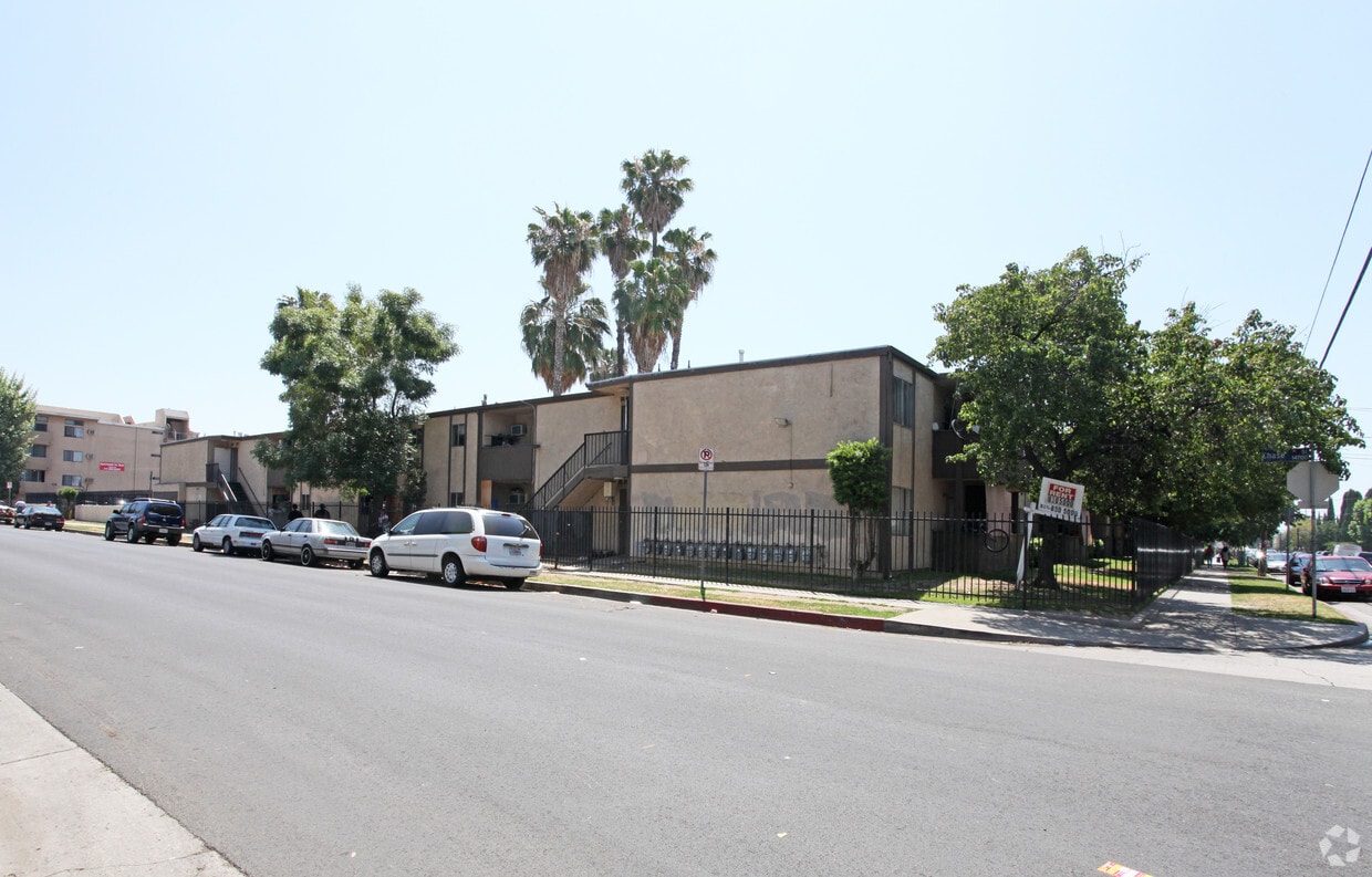 Willis Avenue Apartments Apartments in Panorama City, CA
