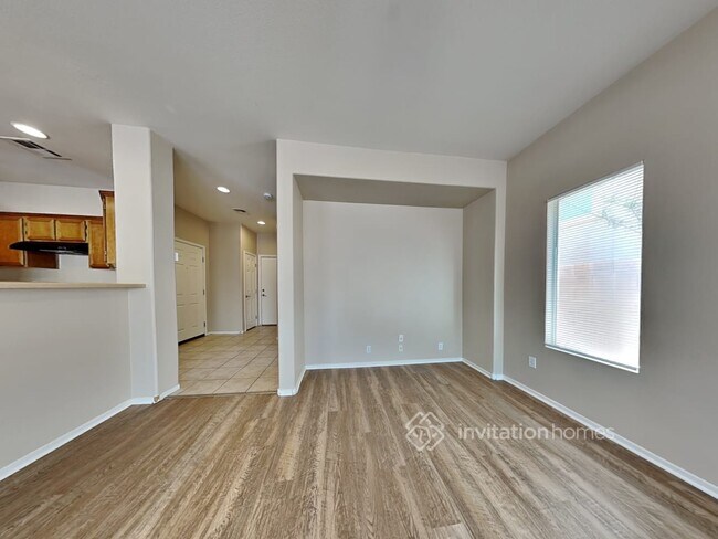 Foto del edificio - 1008 Sunny Acres Ave