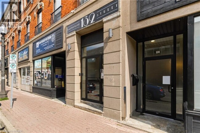 Building Photo - 132 Dalhousie St