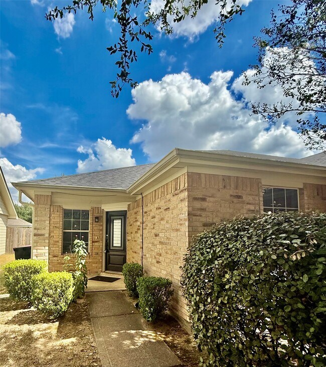 Foto del edificio - 6506 Beeston Hill Dr