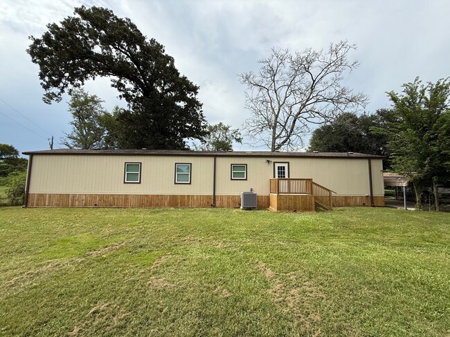 Building Photo - 28045 FM 1488