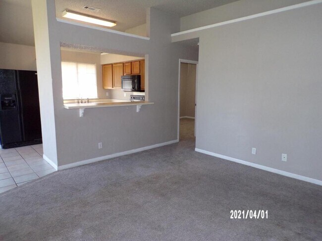 Building Photo - 2604 Remington Dr