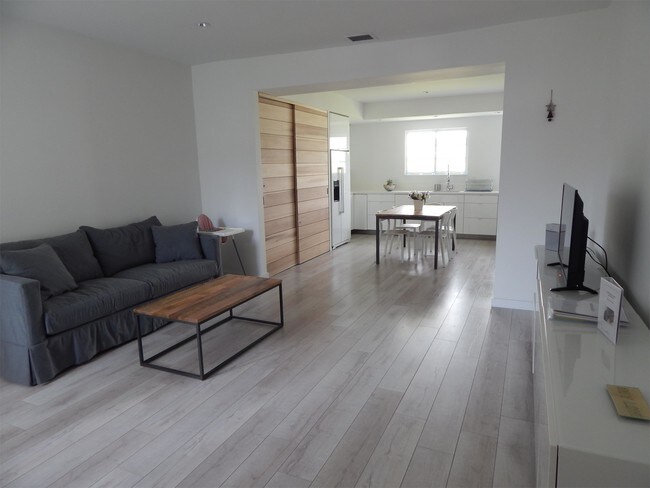 Foto del edificio - 831 10th St